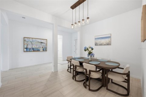 Casa en alquiler en Lakewood Ranch, Florida, 4 dormitorios, 208.57 m2 № 2197924 - foto 8