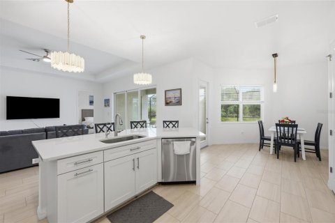 Casa en alquiler en Lakewood Ranch, Florida, 4 dormitorios, 208.57 m2 № 2197924 - foto 18