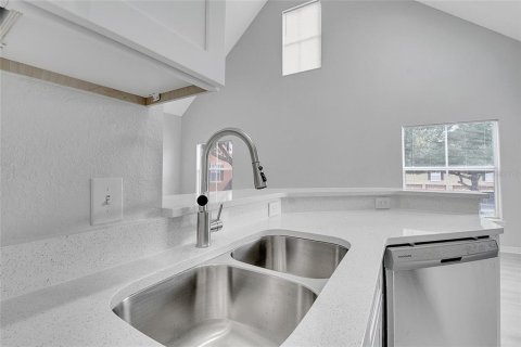 Copropriété à louer à Orlando, Floride: 2 chambres, 124.86 m2 № 1918240 - photo 7