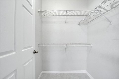 Condo in Orlando, Florida, 2 bedrooms  № 1918240 - photo 23