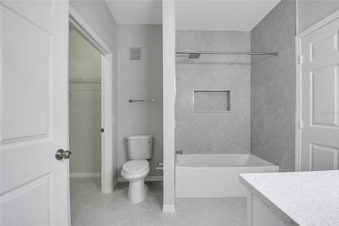 Condominio en alquiler en Orlando, Florida, 2 dormitorios, 124.86 m2 № 1918240 - foto 25