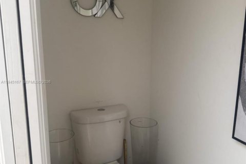 Touwnhouse à vendre à Palm Springs, Floride: 3 chambres, 143.35 m2 № 2002215 - photo 20