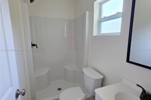 Casa en venta en Okeechobee, Florida, 3 dormitorios, 95.88 m2 № 1895714 - foto 20