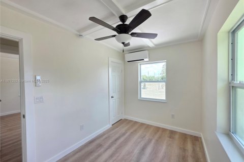 Casa en venta en Okeechobee, Florida, 3 dormitorios, 95.88 m2 № 1895714 - foto 29