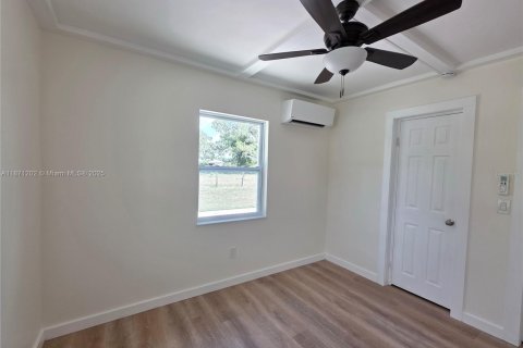 Casa en venta en Okeechobee, Florida, 3 dormitorios, 95.88 m2 № 1895714 - foto 25