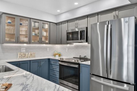 Copropriété à vendre à Daytona Beach Shores, Floride: 2 chambres, 111.48 m2 № 2400409 - photo 12