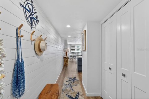 Copropriété à vendre à Daytona Beach Shores, Floride: 2 chambres, 111.48 m2 № 2400409 - photo 4