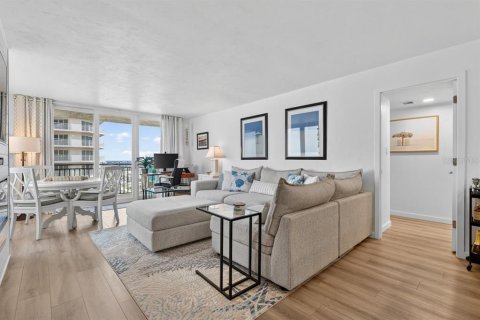 Copropriété à vendre à Daytona Beach Shores, Floride: 2 chambres, 111.48 m2 № 2400409 - photo 15