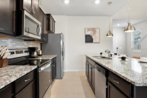 Villa ou maison à vendre à Davenport, Floride: 7 chambres, 304.91 m2 № 2130376 - photo 8