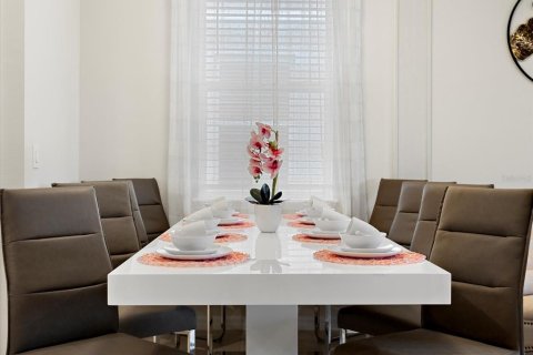 Villa ou maison à vendre à Davenport, Floride: 7 chambres, 304.91 m2 № 2130376 - photo 10
