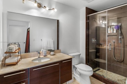 Condominio en venta en Miami, Florida, 2 dormitorios, 115.11 m2 № 1433165 - foto 22
