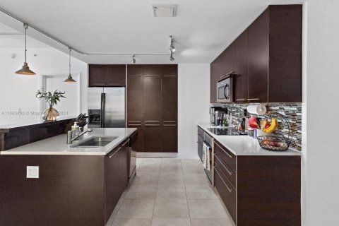 Condominio en venta en Miami, Florida, 2 dormitorios, 115.11 m2 № 1433165 - foto 9