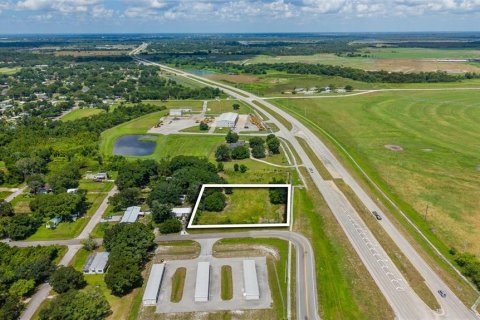 Terreno en venta en Okeechobee, Florida № 2167777 - foto 15