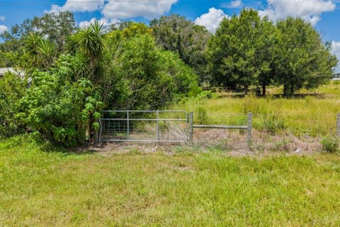 Terreno en venta en Okeechobee, Florida № 2167777 - foto 12
