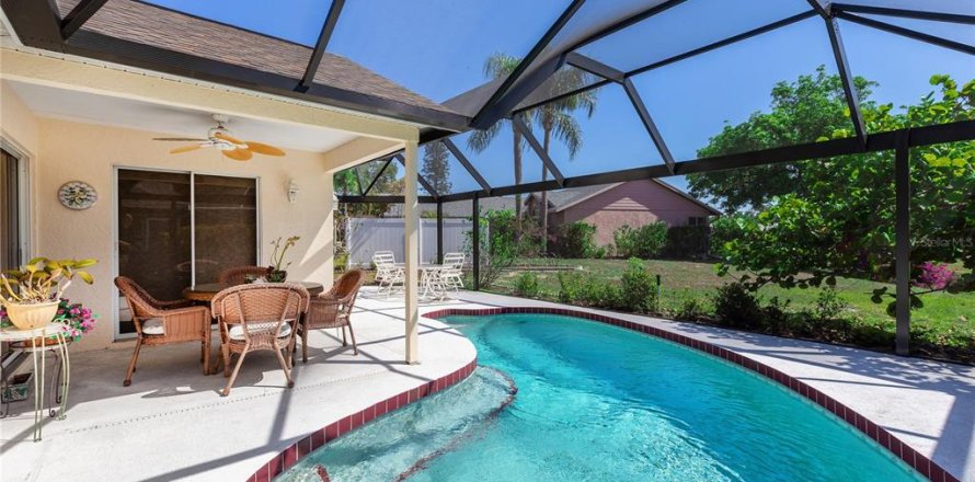 Casa en Sarasota, Florida 3 dormitorios, 168.8 m2 № 1917514