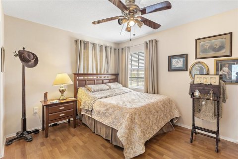House in Sarasota, Florida 3 bedrooms, 168.8 sq.m. № 1917514 - photo 22