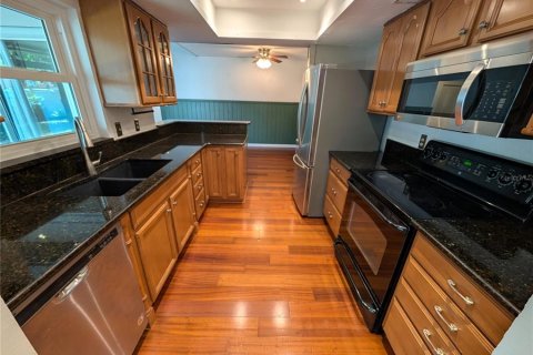 Villa ou maison à louer à Brandon, Floride: 3 chambres, 157 m2 № 2118916 - photo 4