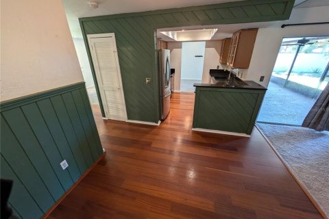 Villa ou maison à louer à Brandon, Floride: 3 chambres, 157 m2 № 2118916 - photo 7