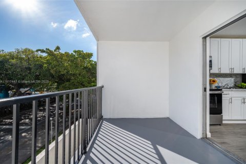 Appartement à louer à Miami, Floride: 2 chambres, 57.79 m2 № 1972363 - photo 6
