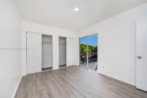 Appartement à louer à Miami, Floride: 2 chambres, 57.79 m2 № 1972363 - photo 11