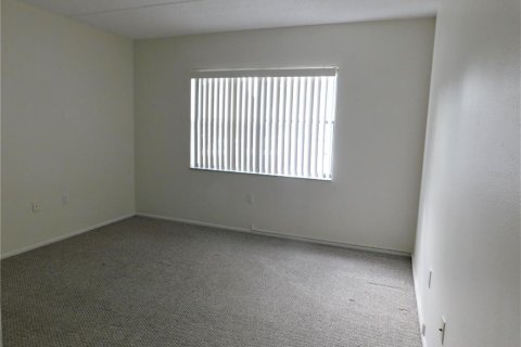 Condo in Oldsmar, Florida, 1 bedroom  № 1908061 - photo 9