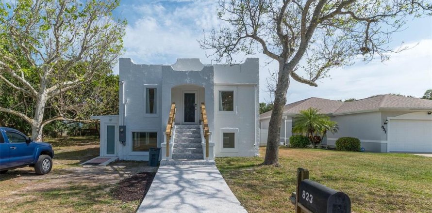 Villa ou maison à New Smyrna Beach, Floride 6 chambres, 220.36 m2 № 1736612