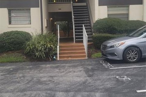 Condominio en alquiler en Ocala, Florida, 2 dormitorios, 96.25 m2 № 1876852 - foto 2