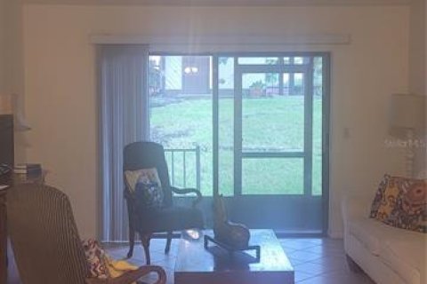 Condominio en alquiler en Ocala, Florida, 2 dormitorios, 96.25 m2 № 1876852 - foto 10