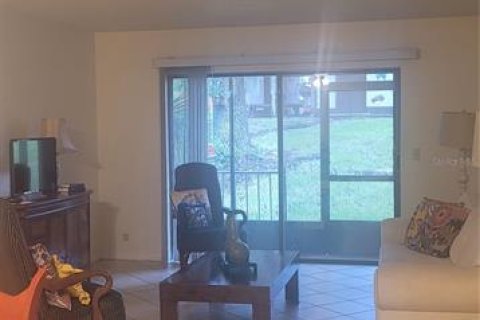 Condominio en alquiler en Ocala, Florida, 2 dormitorios, 96.25 m2 № 1876852 - foto 4