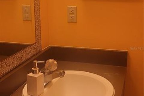 Condominio en alquiler en Ocala, Florida, 2 dormitorios, 96.25 m2 № 1876852 - foto 8