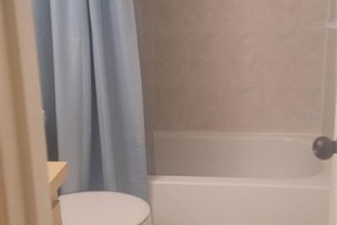 Condominio en alquiler en Ocala, Florida, 2 dormitorios, 96.25 m2 № 1876852 - foto 11