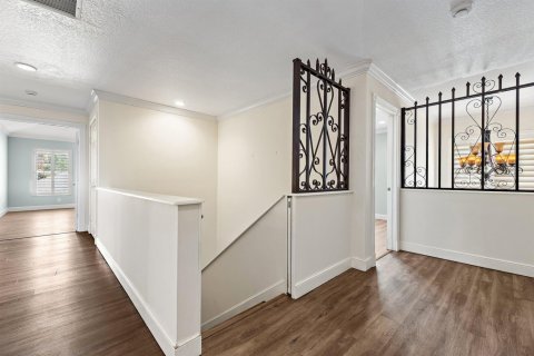 Купить виллу или дом в Палм Сити, Флорида 3 комнаты, 302.4м2, № 2175584 - фото 29