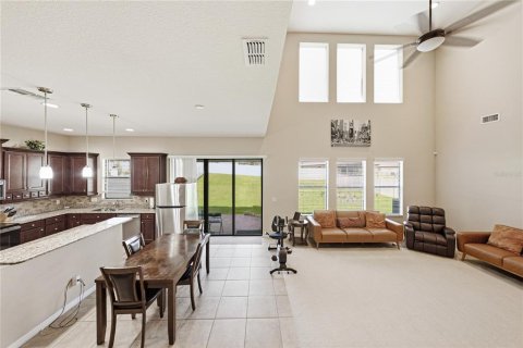 House in Lakeland, Florida 5 bedrooms, 308.9 sq.m. № 2333958 - photo 27