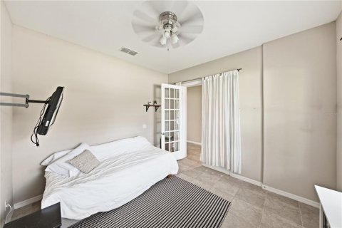 House in Lakeland, Florida 5 bedrooms, 308.9 sq.m. № 2333958 - photo 16