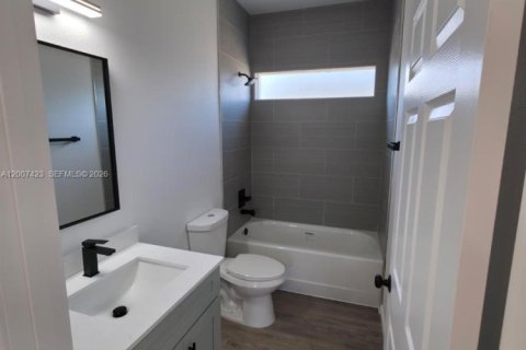 Villa ou maison à louer à Ocala, Floride: 3 chambres № 2071715 - photo 16