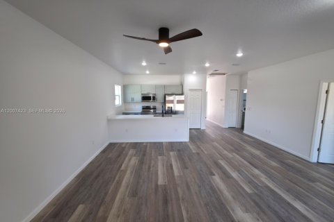 Villa ou maison à louer à Ocala, Floride: 3 chambres № 2071715 - photo 2