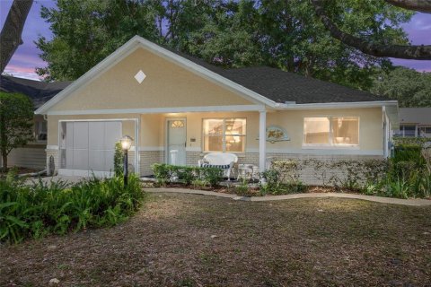 Villa ou maison à vendre à Ocala, Floride: 2 chambres, 131.18 m2 № 1648989 - photo 2