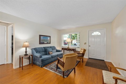 Villa ou maison à vendre à Ocala, Floride: 2 chambres, 131.18 m2 № 1648989 - photo 11