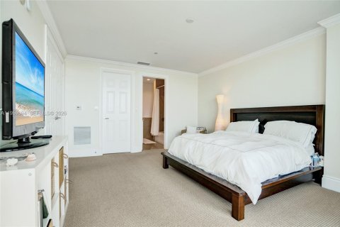 Купить кондоминиум в Форт-Лодердейл, Флорида 2 спальни, 183.11м2, № 2045078 - фото 16