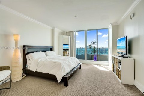 Купить кондоминиум в Форт-Лодердейл, Флорида 2 спальни, 183.11м2, № 2045078 - фото 15