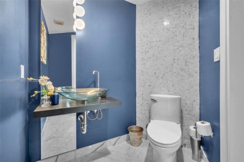 Copropriété à vendre à Miami, Floride: 2 chambres, 142.98 m2 № 2152673 - photo 23