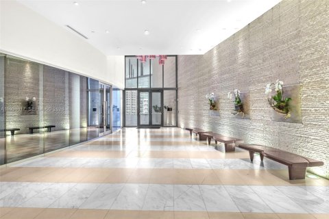 Copropriété à vendre à Miami, Floride: 2 chambres, 142.98 m2 № 2152673 - photo 30