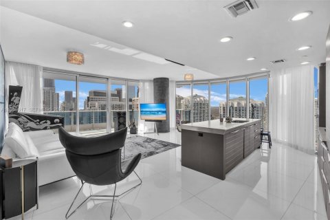 Copropriété à vendre à Miami, Floride: 2 chambres, 142.98 m2 № 2152673 - photo 4