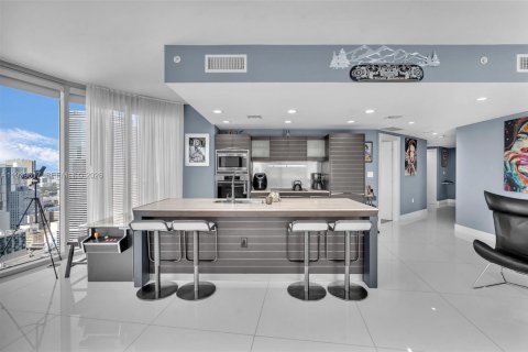 Copropriété à vendre à Miami, Floride: 2 chambres, 142.98 m2 № 2152673 - photo 9