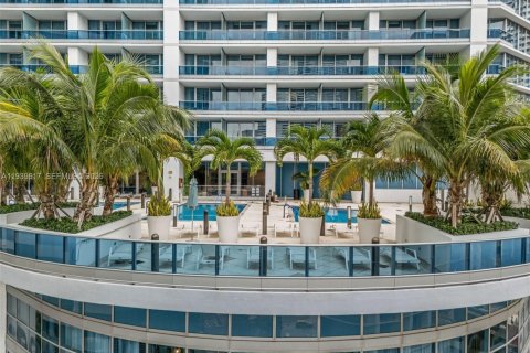 Copropriété à vendre à Miami, Floride: 2 chambres, 142.98 m2 № 2152673 - photo 2