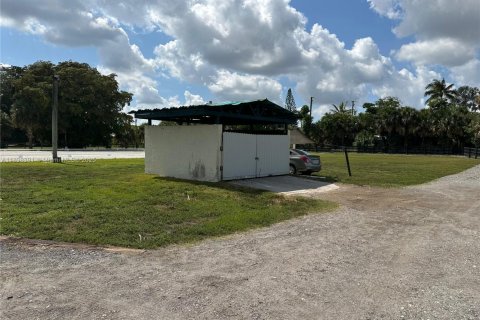 Villa ou maison à vendre à Loxahatchee Groves, Floride: 4 chambres, 170.94 m2 № 1950665 - photo 24
