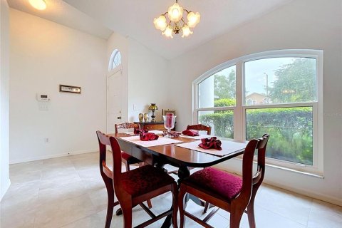Villa ou maison à vendre à Wesley Chapel, Floride: 3 chambres, 128.76 m2 № 2418332 - photo 6