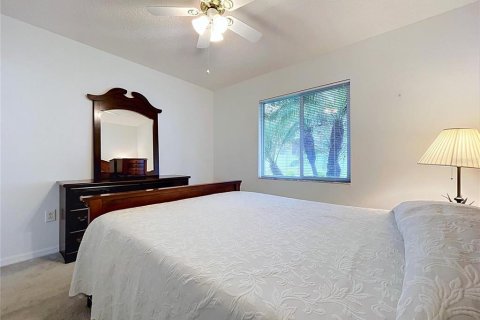 Villa ou maison à vendre à Wesley Chapel, Floride: 3 chambres, 128.76 m2 № 2418332 - photo 24