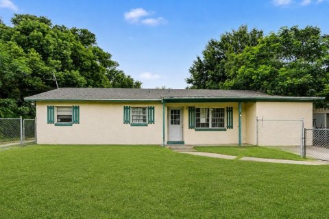 Villa ou maison à Auburndale, Floride 3 chambres, 89.74 m2 № 2339012