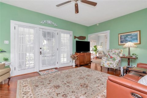 Casa en venta en Brandon, Florida, 3 dormitorios, 143.63 m2 № 1915847 - foto 6